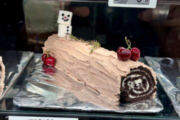 Yule Logs on Grand Cayman Island